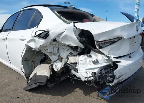 2019 Alfa Romeo Giulia Ti Sport Rwd z USA, uszkodzony, nr VIN ZARFAMBN5K7604070